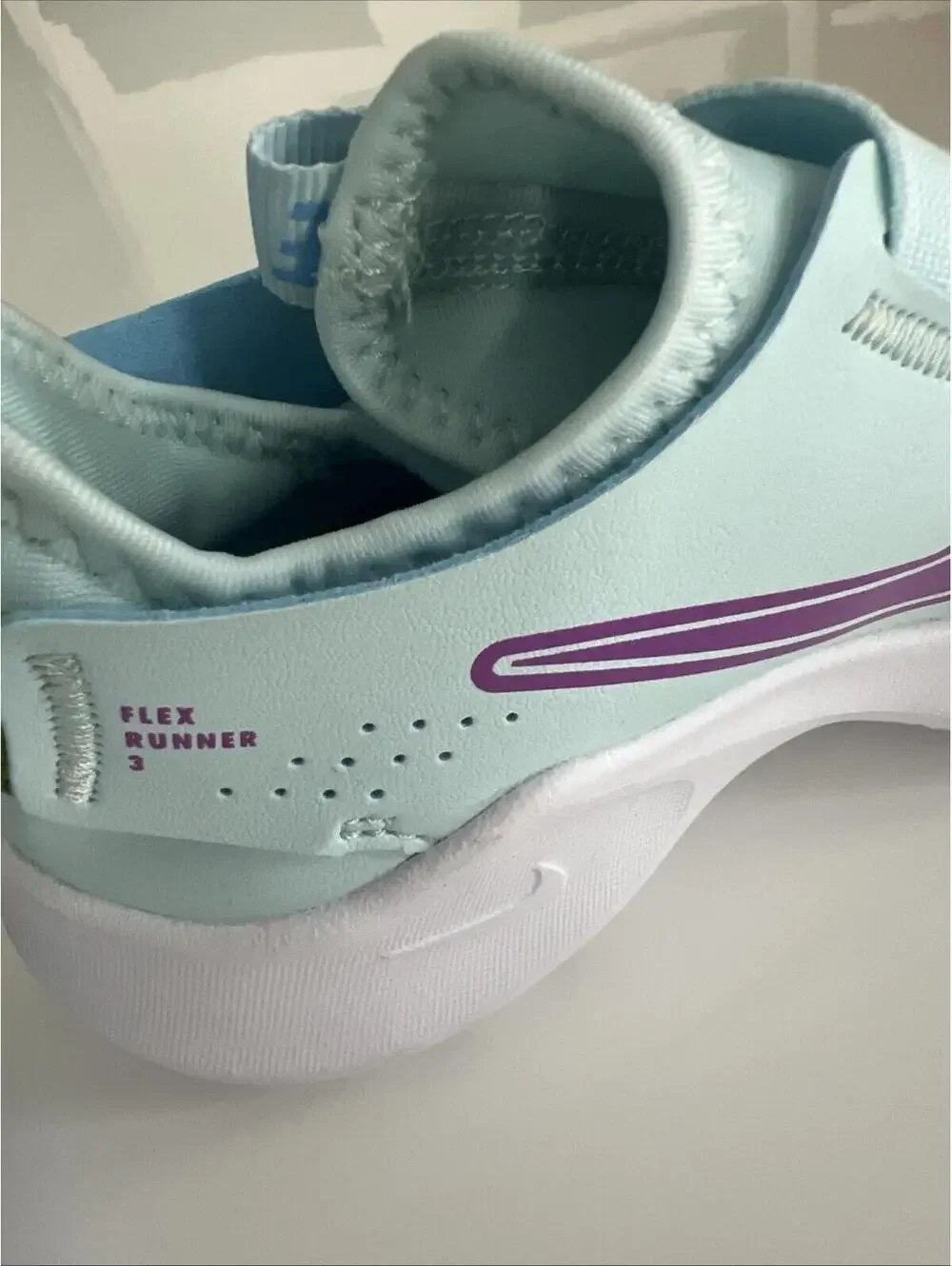 Nike Flex Runner 3 Glacier Blue Hyper Violet Kid Preschool Running FN1294 Sz 6.5